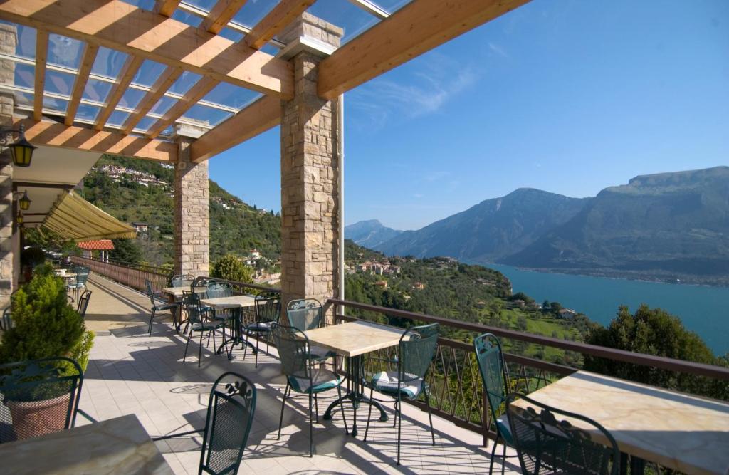 Village Hotel Lucia Tremosine Exterior foto
